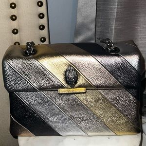 I’ve never worn this bag! Would ❤️ to sell it to someone that will wear it!